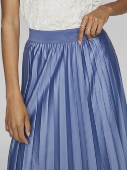 Vila pliss&eacute; rok bijou blue *gerecycled polyester*